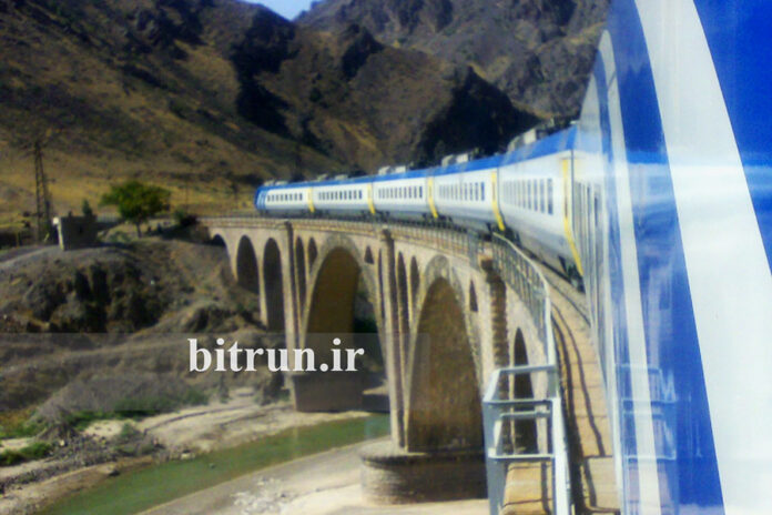 قطار تندرو پردیس ترنست