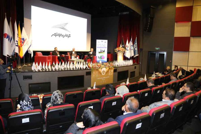 تقدیر از کرمان موتور در همایش ملی کیفیت